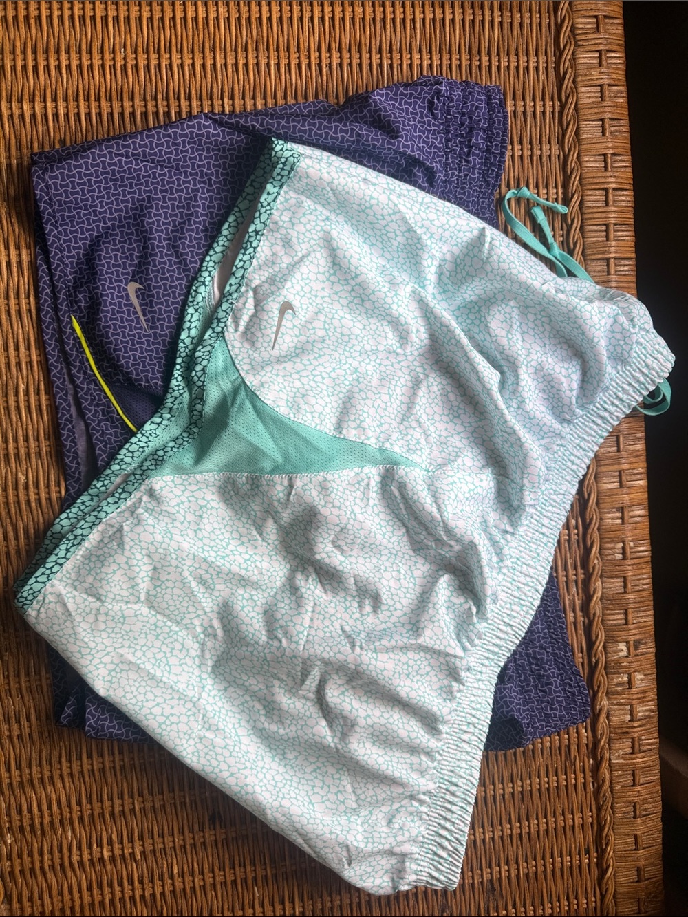Nike Women's Athletic Shorts 2 Pair XL